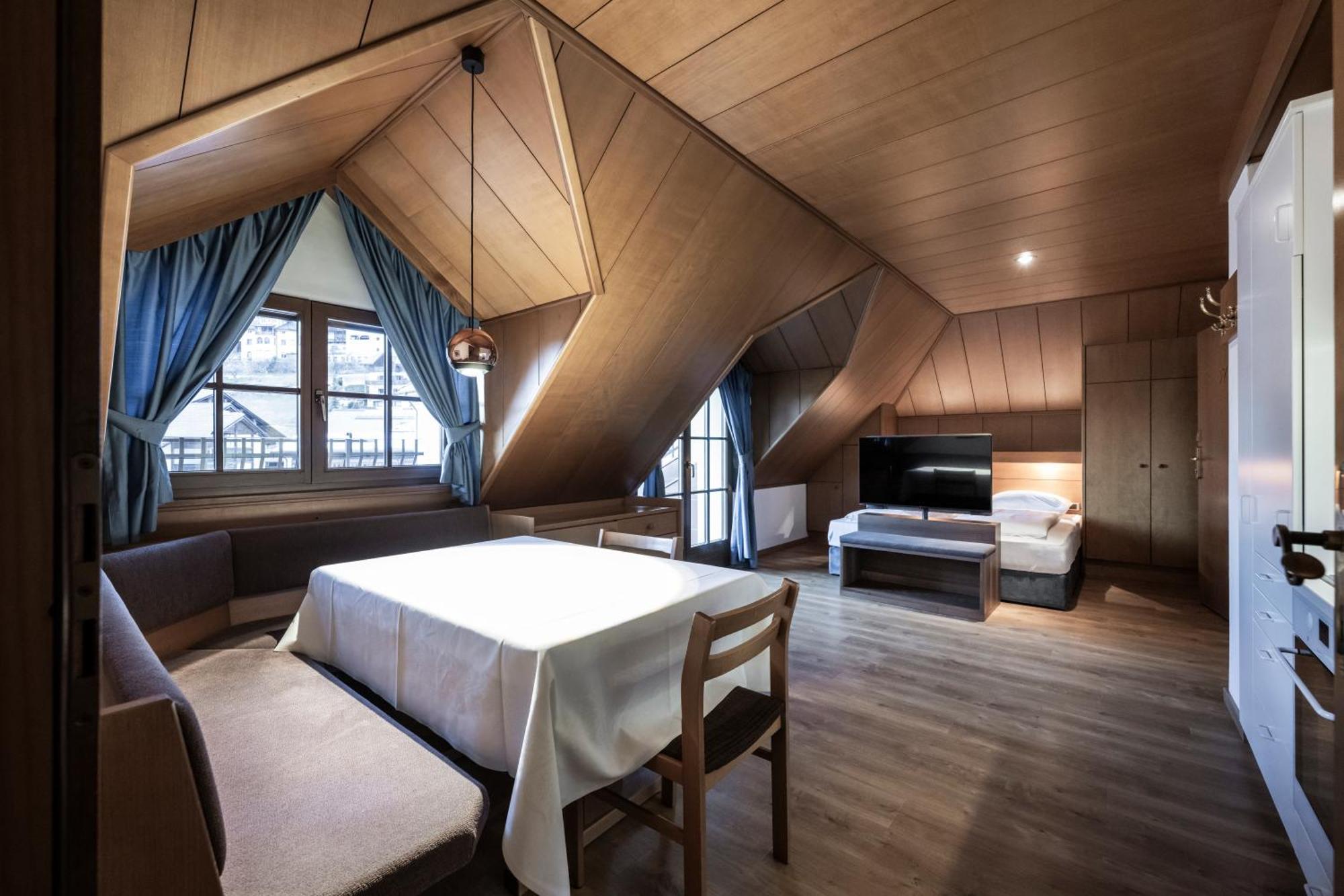 Stella Aparthotel